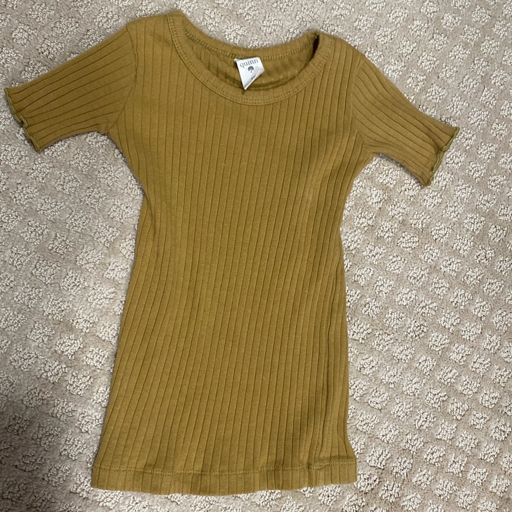 Kate Quinn mustard yellow 4T